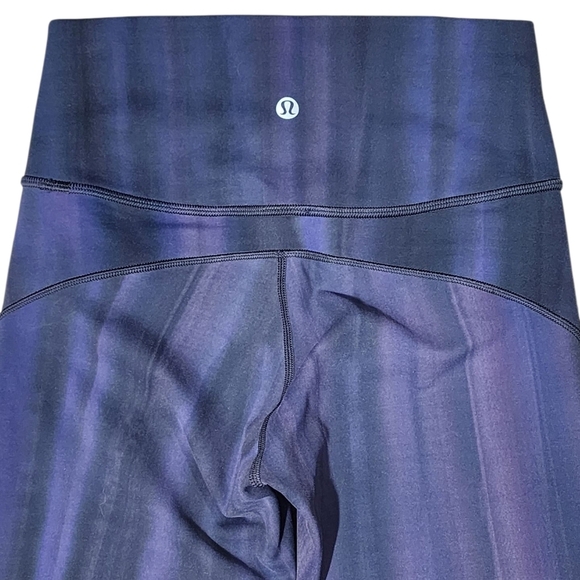 Lululemon In Movement Tight 25" *Spray Dye Everlux Size 4 - Picture 6 of 11
